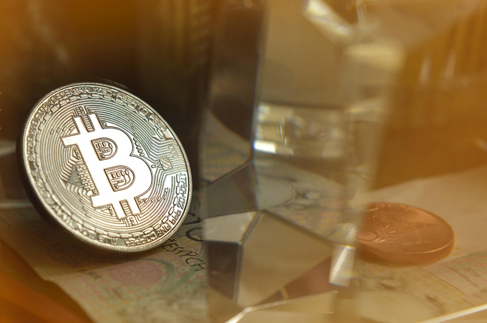 传Circle、BitGo等欲申请银行执照！稳定币发行商将成为加密货币银行？